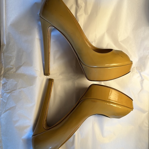 Christian Dior Patent Leather size 8 last price drop before take it off market - Picture 6 of 6